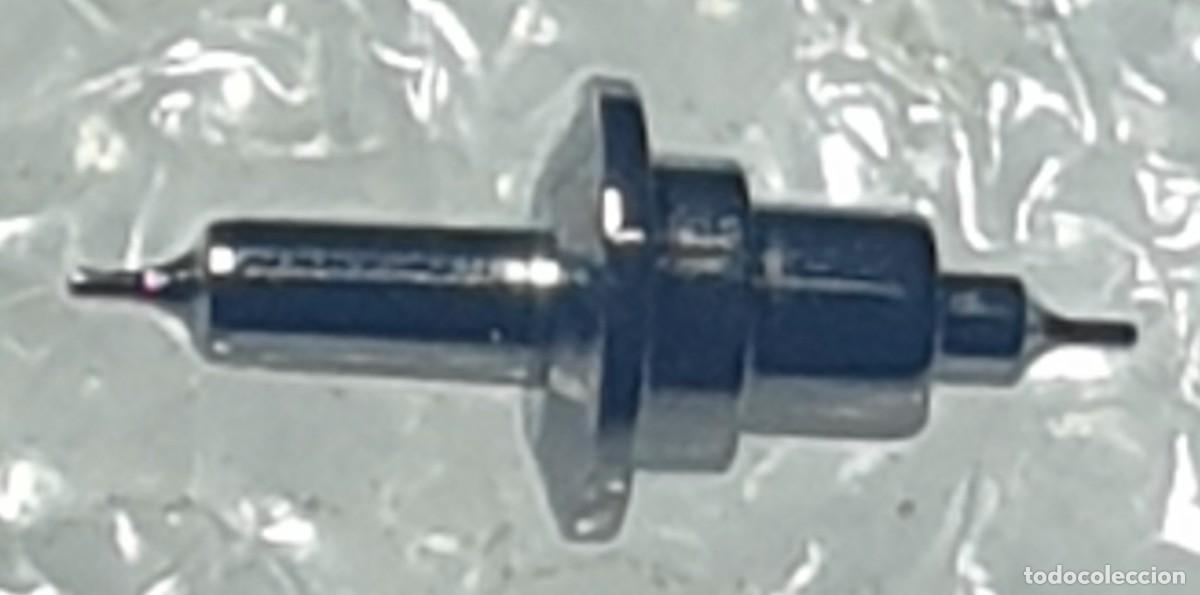 Ricambi di orologi: EJE VOLANTE DE RELOJ AM - CALIBRE 125 - BALANCE STAFFS - X