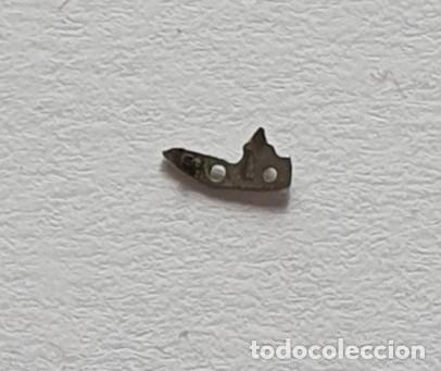 Pi&egrave;ces de rechange de montres et horloges: TIRE SEIKO 2206 A