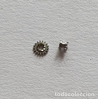 Pi&egrave;ces de rechange de montres et horloges: RUEDA CANTO Y CUADRADILLO SEIKO 2206 A