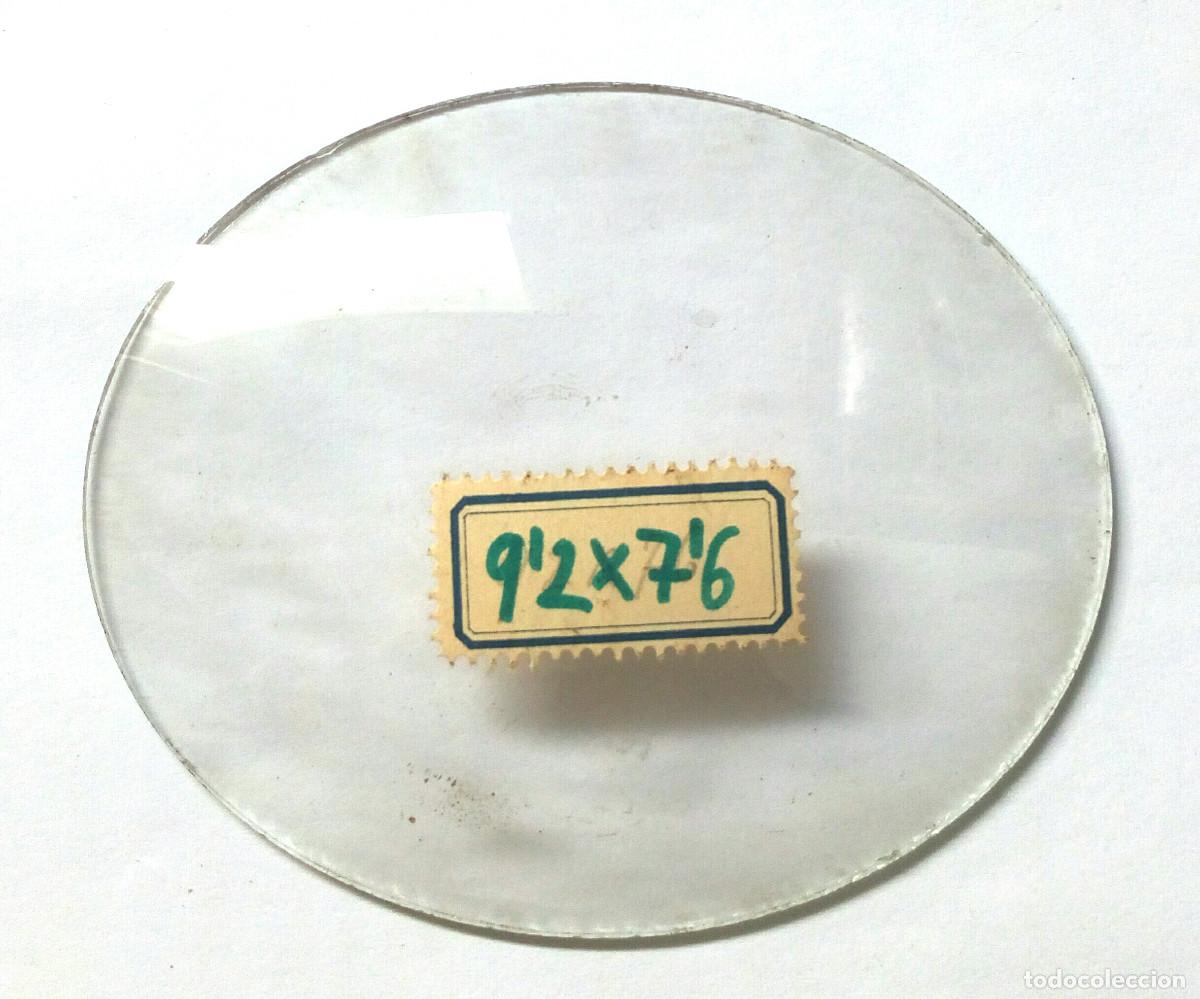 Pi&egrave;ces de rechange de montres et horloges: ⏰ CRISTAL OVALADO BOMBE DE 9,2 cm x 7,6 cm. PARA RELOJ.