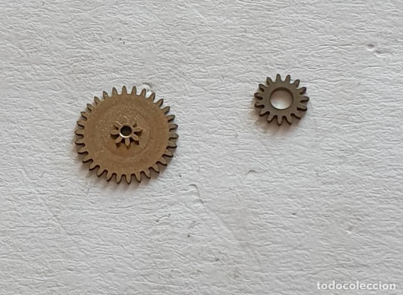 Ricambi di orologi: RUEDAS INTERMEDIAS RELOJ MECANICO UT 6410