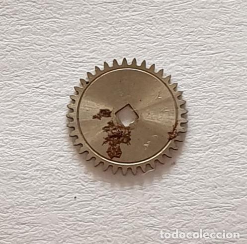 Recambios de relojes: RUEDA ROCHETE ETA 1312