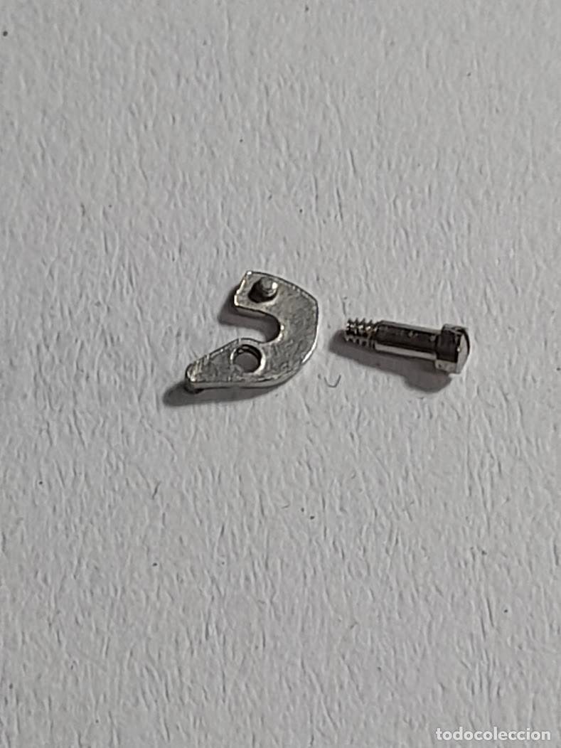 Ersatzteile f&uuml;r Uhren: JEAMBRUN - PS32 - tornillo y tirete - (cd-7038)