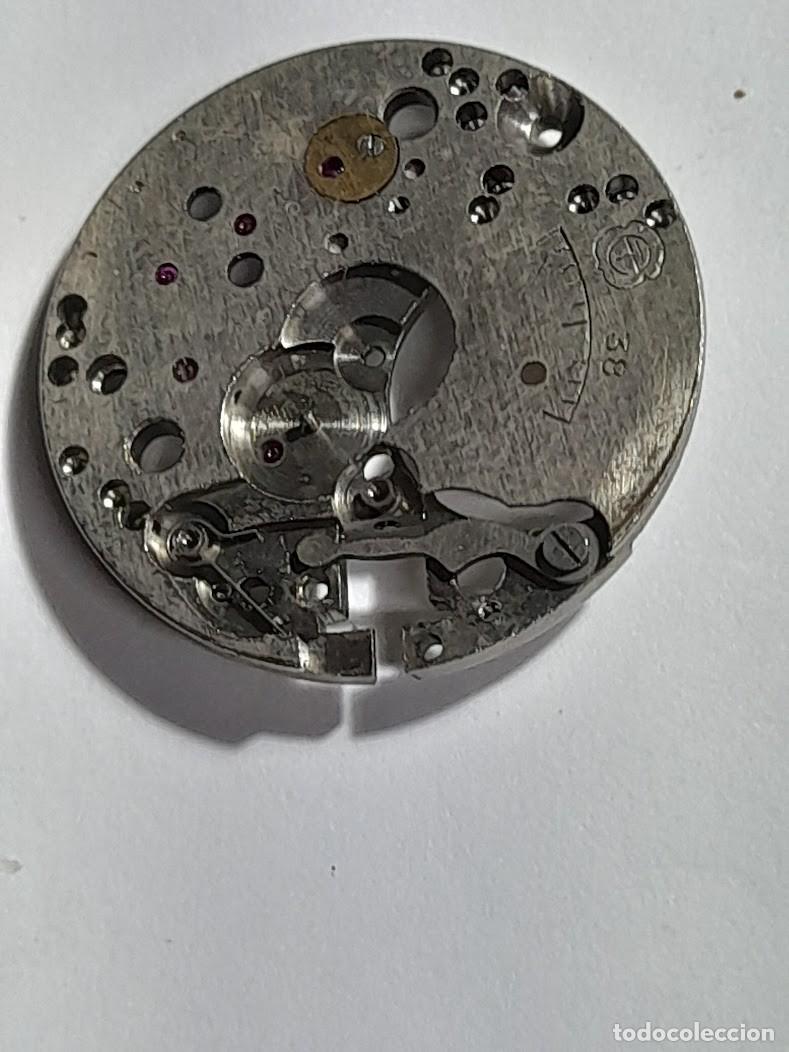 Pi&egrave;ces de rechange de montres et horloges: EBERLE - 38 -Ptna. base - (cd-7032)