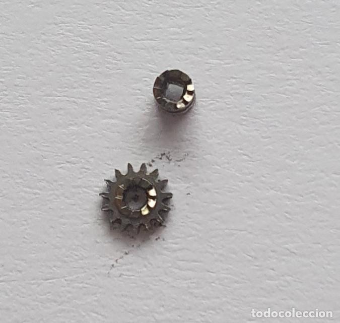 Spare Parts for Watches: RUEDA CANTO Y CUADRADILLO FHF 96-4