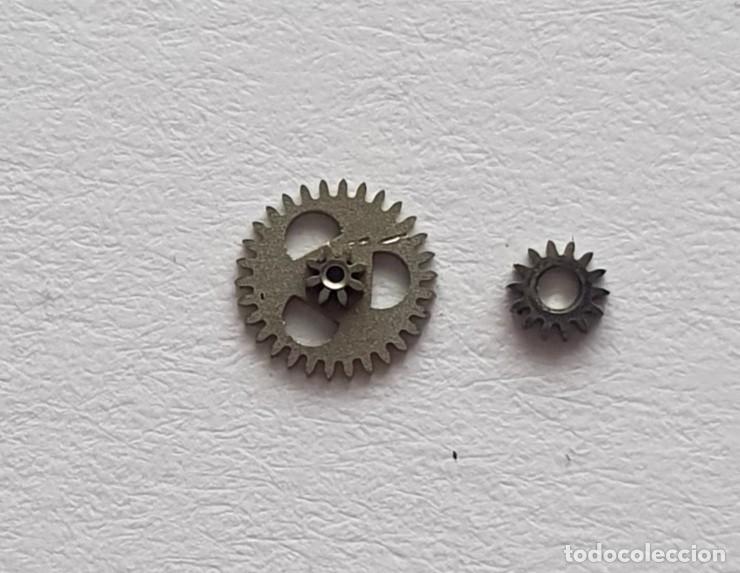 Spare Parts for Watches: RUEDAS INTERMEDIAS RELOJ MECANICO UT 6480 N
