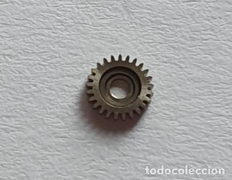 Recambios de relojes: RUEDA CORONA AS 1051