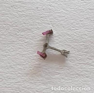 Recambios de relojes: ancora RELOJ MECANICO INT FHF 69