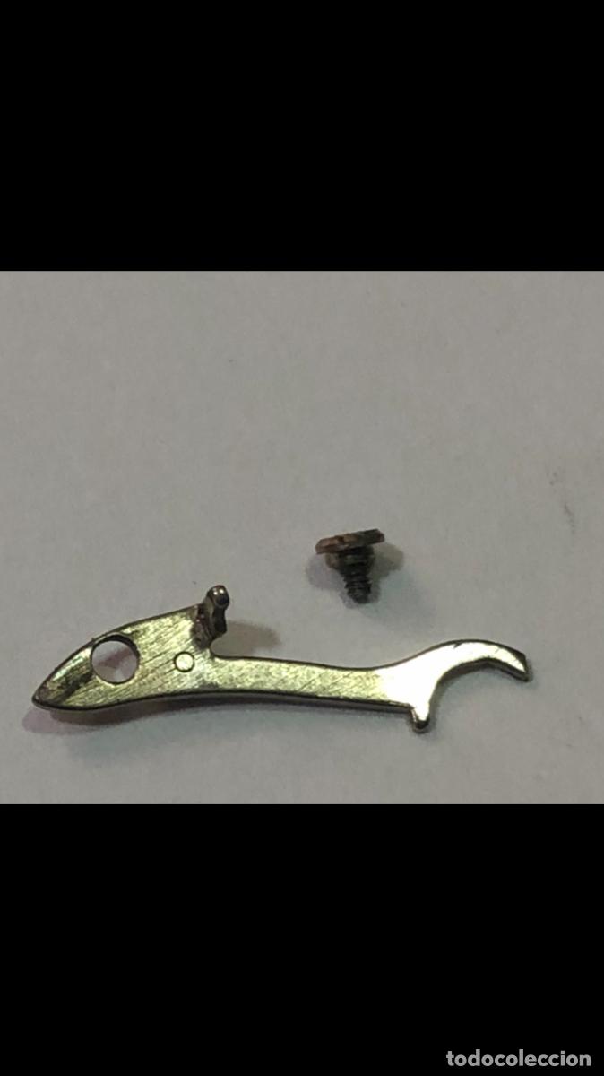 Pe&ccedil;as de reposi&ccedil;&atilde;o de rel&oacute;gios: LANDERON 248 ( Palanca fly-back pieza 8180 ) Piezas de repuestos &rdquo;