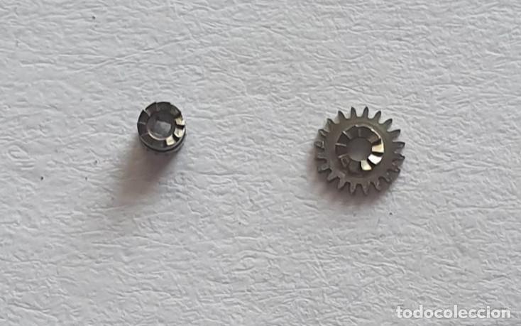 Pe&ccedil;as de reposi&ccedil;&atilde;o de rel&oacute;gios: RUEDA CANTO Y CUADRADILLO BFG 927