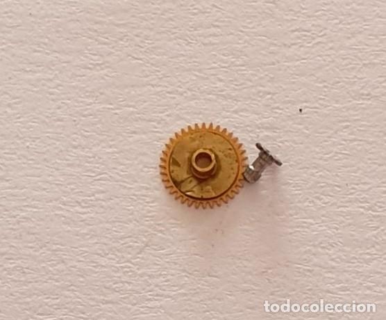 Pi&egrave;ces de rechange de montres et horloges: RUEDA horaria y ca&ntilde;on de minutos CORNAVIN 3173