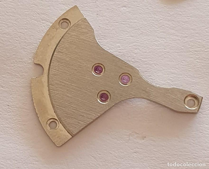 Pi&egrave;ces de rechange de montres et horloges: PLATINA RUEDAS reloj mecanico CORNAVIN 3173
