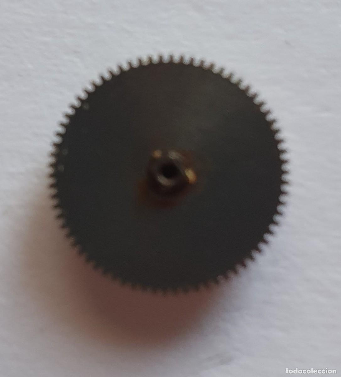 Pi&egrave;ces de rechange de montres et horloges: CUBO COMPLETO CON MUELLE FE 233