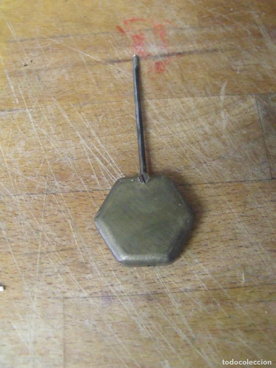 Recambios de relojes: PENDULO HEXAGONAL PARA RELOJ SOBREMESA-LOTE 591 - Foto 1