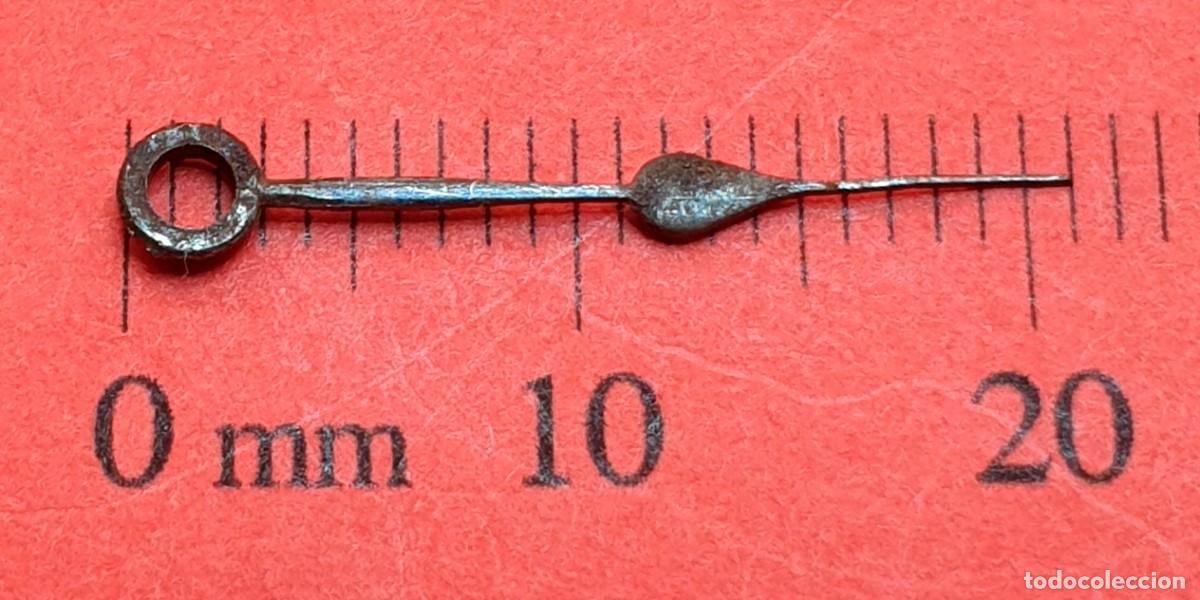 Spare Parts for Watches: AGUJA ANTIGUA DE RELOJ - VER MEDIDAS EN LA FOTO - X