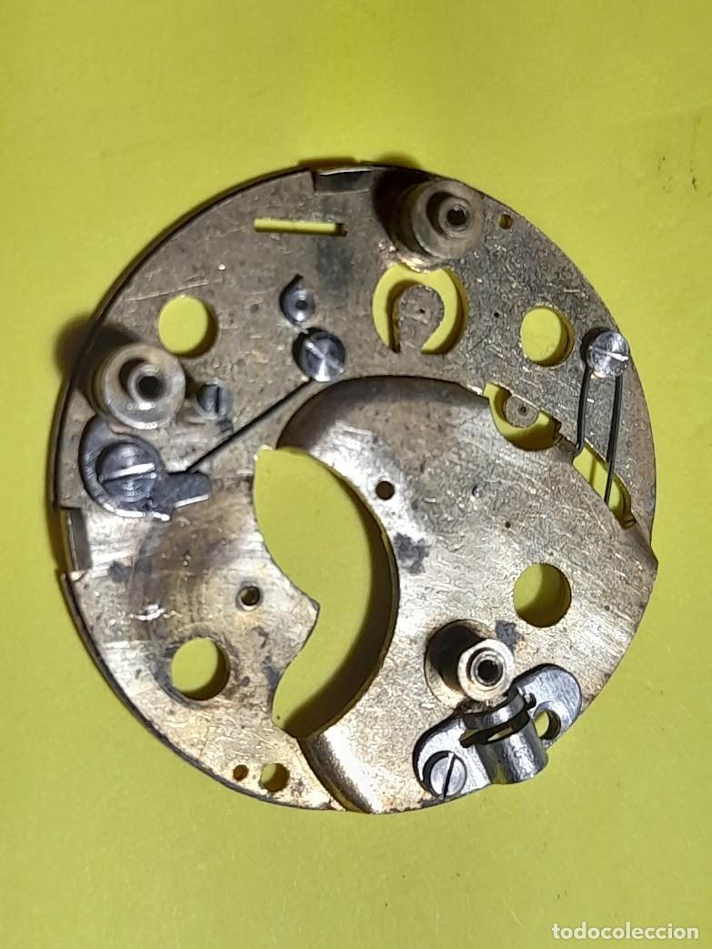 Pe&ccedil;as de reposi&ccedil;&atilde;o de rel&oacute;gios: Kienzle - 051 N/53 - (cd-6972)