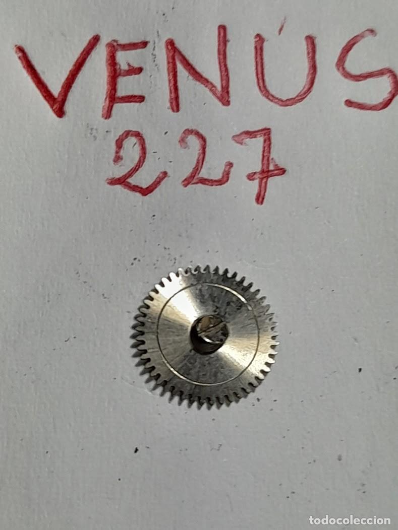 Pi&egrave;ces de rechange de montres et horloges: Venus - 227 (cd-7051)