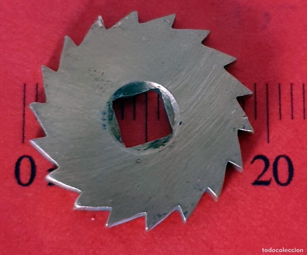 Spare Parts for Watches: ENGRANAJE DE RELOJ - VER LAS MEDIDAS EN LA FOTOS - X