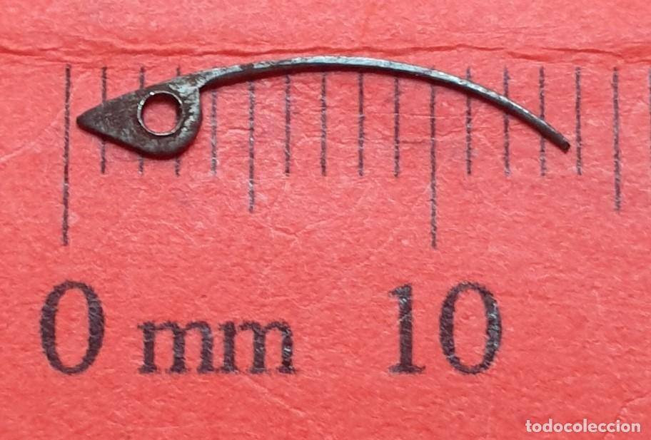 Spare Parts for Watches: RESORTE RELOJ ANTIGUO - VER LAS MEDIDAS EN LA FOTOS - X