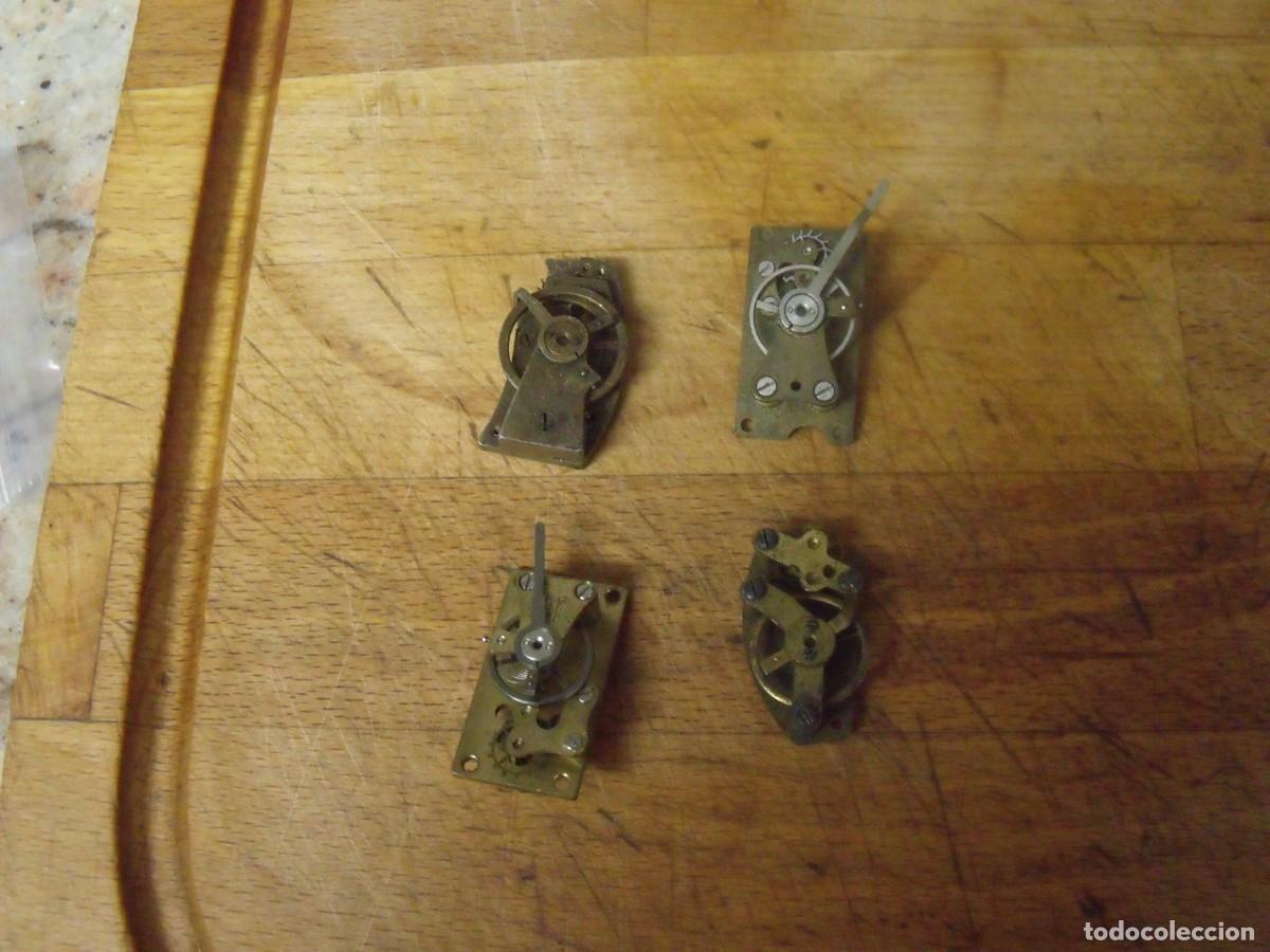 Pi&egrave;ces de rechange de montres et horloges: 3 volantes para relojes sobremesa o de pared de volante-lote 599