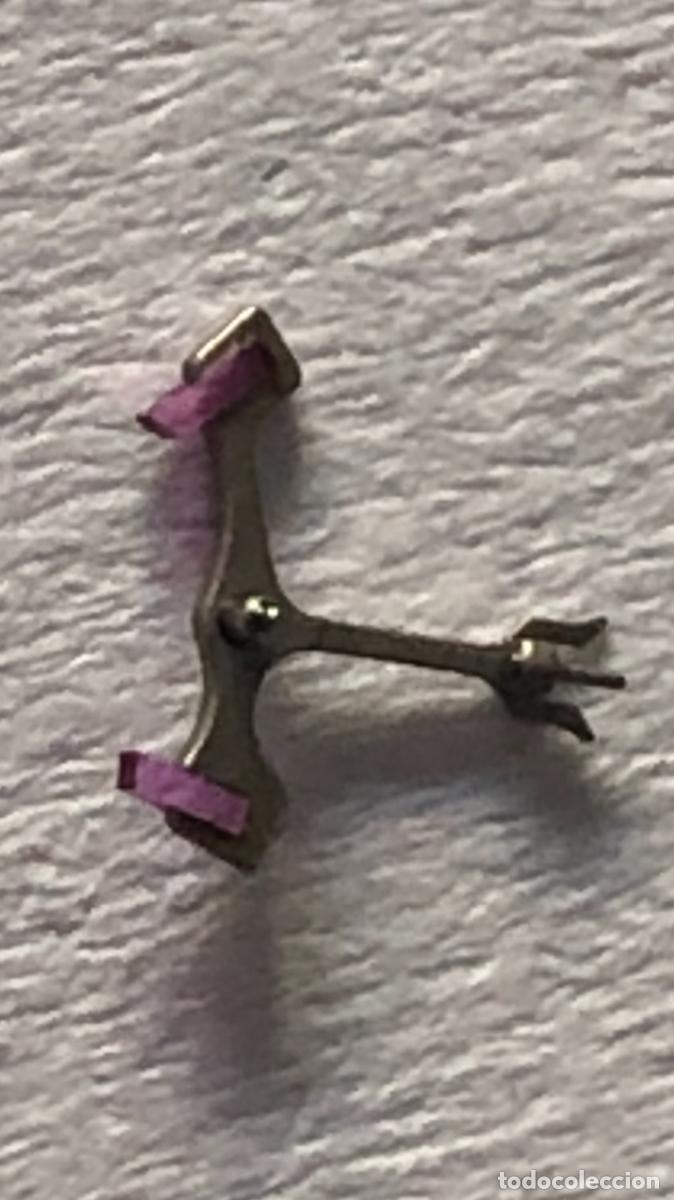 Pi&egrave;ces de rechange de montres et horloges: LONGINES 27.M ( Horquilla para paletas ) Piezas de repuestos original &rdquo;