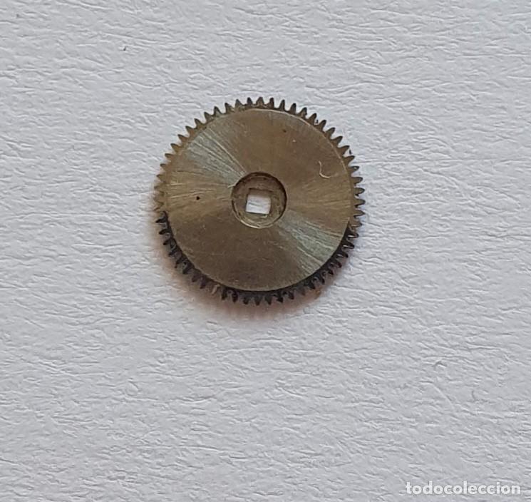 Recambios de relojes: RUEDA ROCHETE PESEUX 7016 - Foto 1