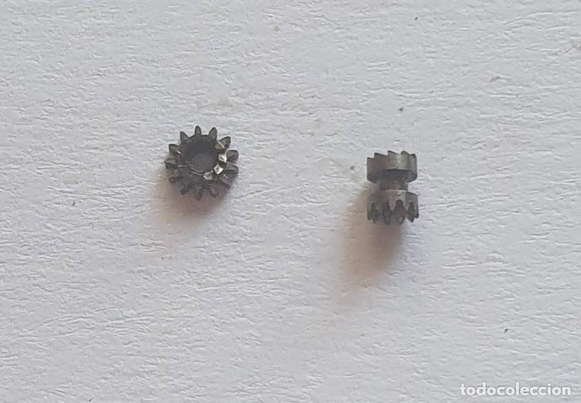 Pi&egrave;ces de rechange de montres et horloges: RUEDA CANTO Y CUADRADILLO UT 6425