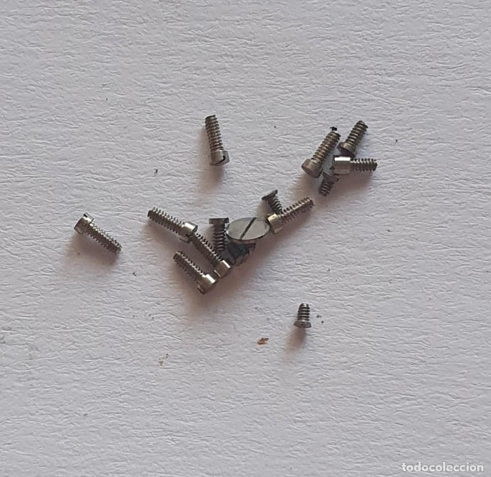 Ricambi di orologi: LOTE TORNILLOS D 422