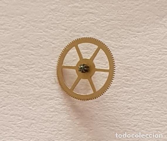 Pe&ccedil;as de reposi&ccedil;&atilde;o de rel&oacute;gios: RUEDA SEGUNDOS PESEUX 7040-7060