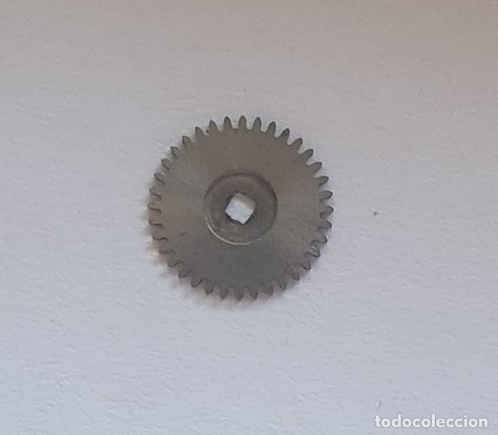 Ersatzteile f&uuml;r Uhren: RUEDA ROCHETE GSW 230