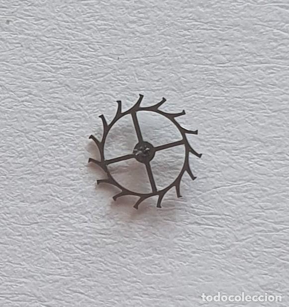 Ersatzteile f&uuml;r Uhren: RUEDA ESCAPE RELOJ MECANICO UT 6365-6360-6470-6475-630