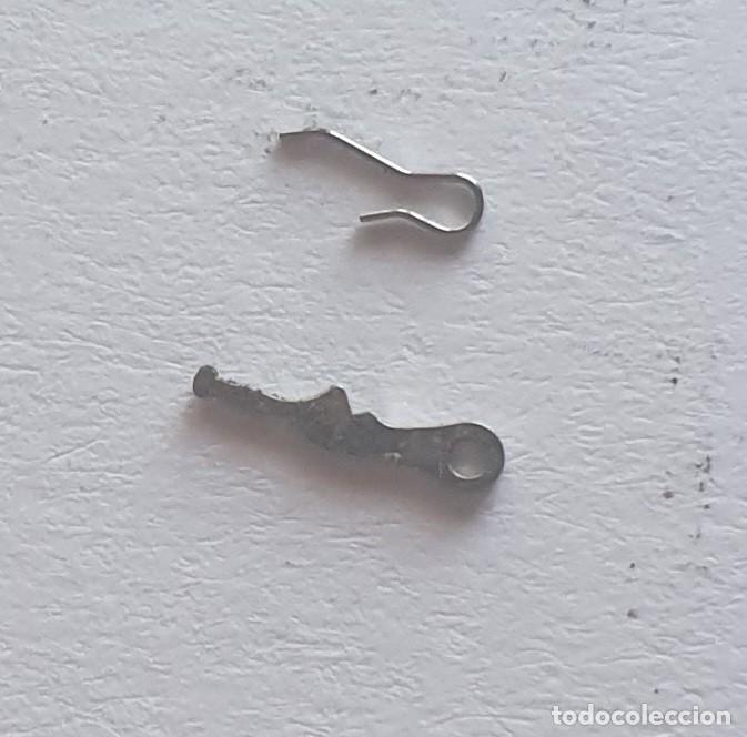 Ersatzteile f&uuml;r Uhren: BASCULA Y MUELLE F 4025