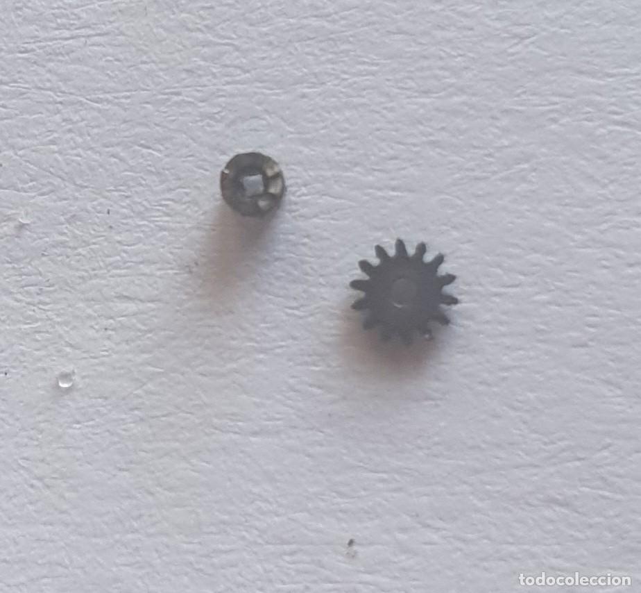 Ersatzteile f&uuml;r Uhren: RUEDA CANTO Y CUADRADILLO F 4025