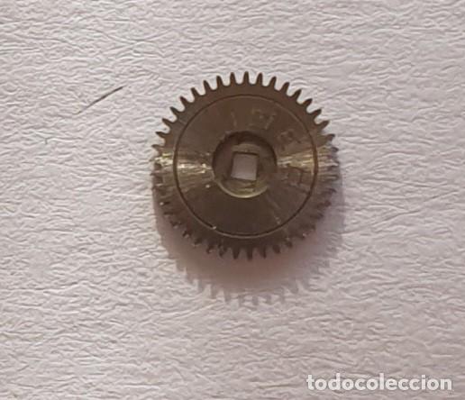 Recambios de relojes: RUEDA ROCHETE FHF 63 - Foto 1