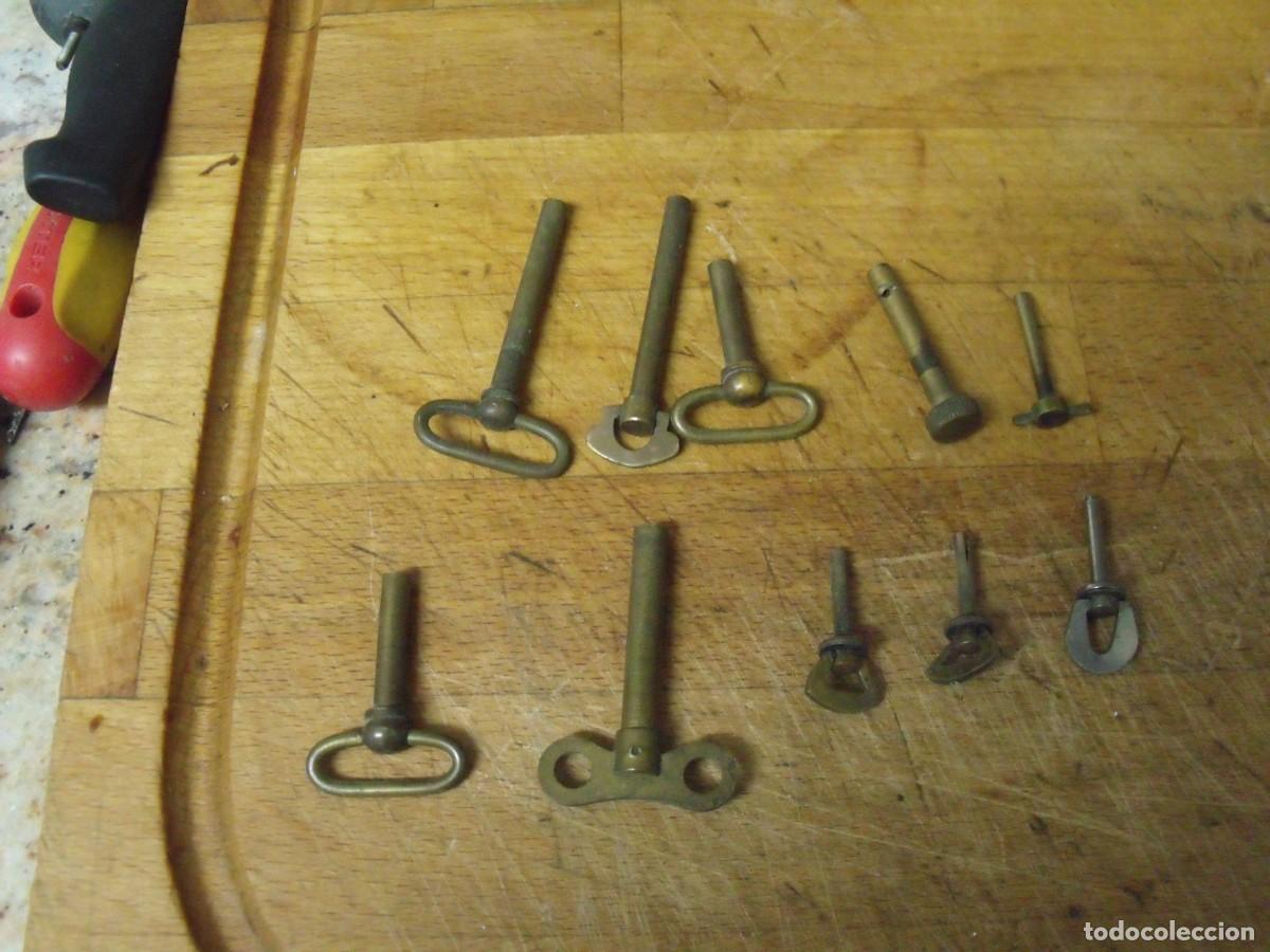 Pi&egrave;ces de rechange de montres et horloges: 10 LLAVES LARGAS PARA DESPERTADOR ART-NOUVEAU-A&Ntilde;0 1910-LOTE 604