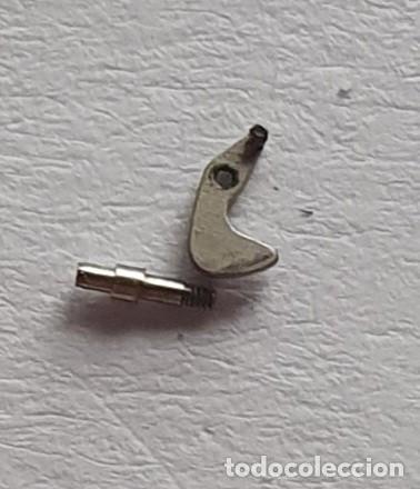 Pe&ccedil;as de reposi&ccedil;&atilde;o de rel&oacute;gios: TIRETE Y TORNILLO LONGINES 320