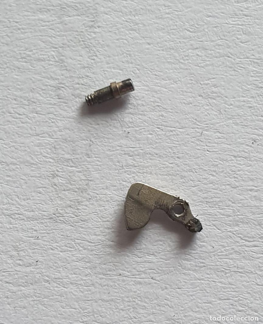 Pi&egrave;ces de rechange de montres et horloges: TIRETE Y TORNILLO as 1203