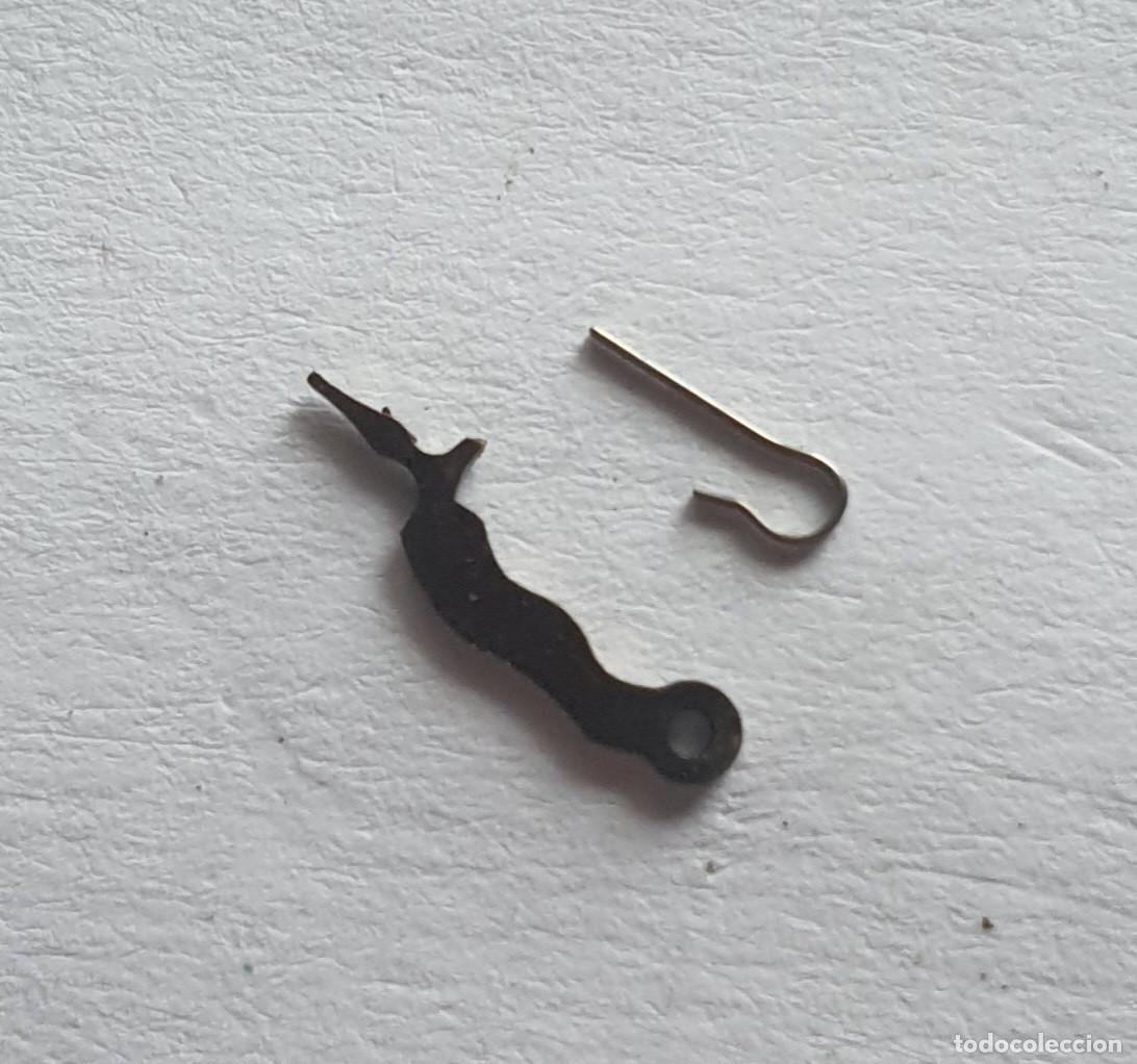 Pi&egrave;ces de rechange de montres et horloges: BASCULA Y MUELLE AS 1203