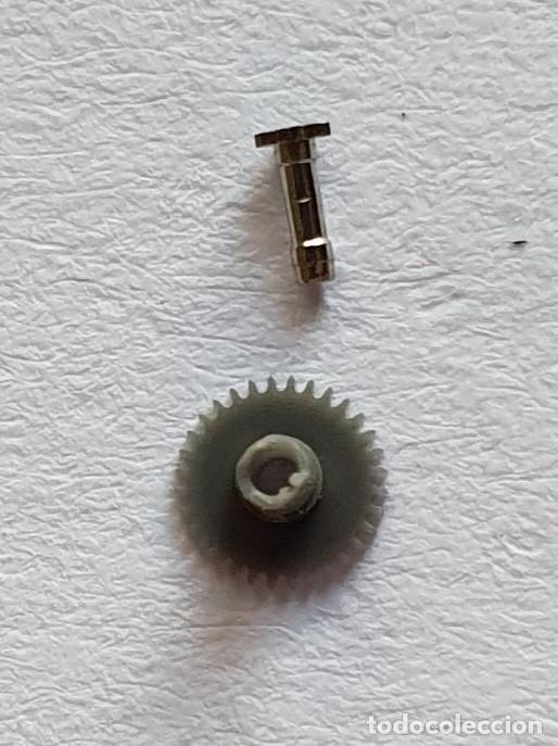 Spare Parts for Watches: RUEDA horaria y ca&ntilde;on de minutos CITIZEN 6650 A