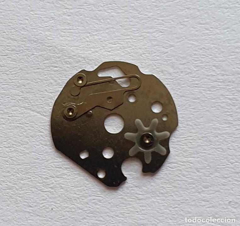 Spare Parts for Watches: PLATINA CALENDARIO reloj mecanico CITIZEN 6650 A