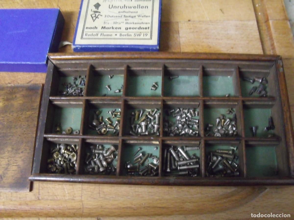 Pe&ccedil;as de reposi&ccedil;&atilde;o de rel&oacute;gios: 2 lotes fornitura para relojeria-lote 610