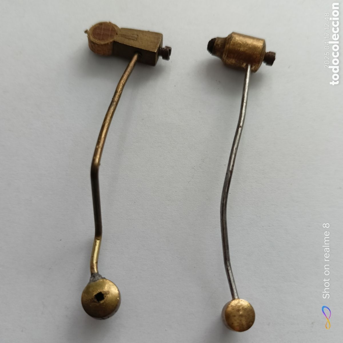 Ricambi di orologi: DOS MARTILLOS PARA RELOJES SOBREMESA- RECAMBIO RELOJES