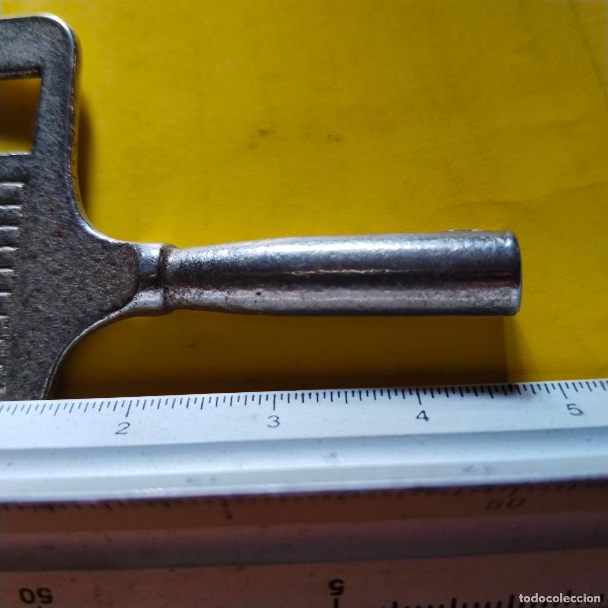 Recambios de relojes: LLAVE DE RELOG ANTIGUO - Foto 3