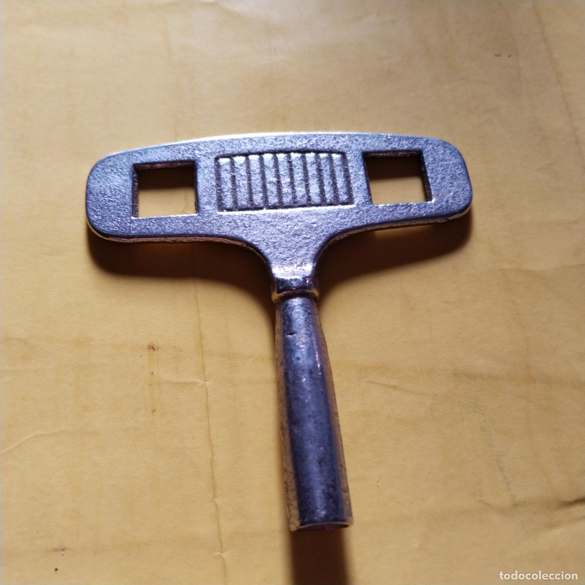 Recambios de relojes: LLAVE DE RELOG ANTIGUO - Foto 1