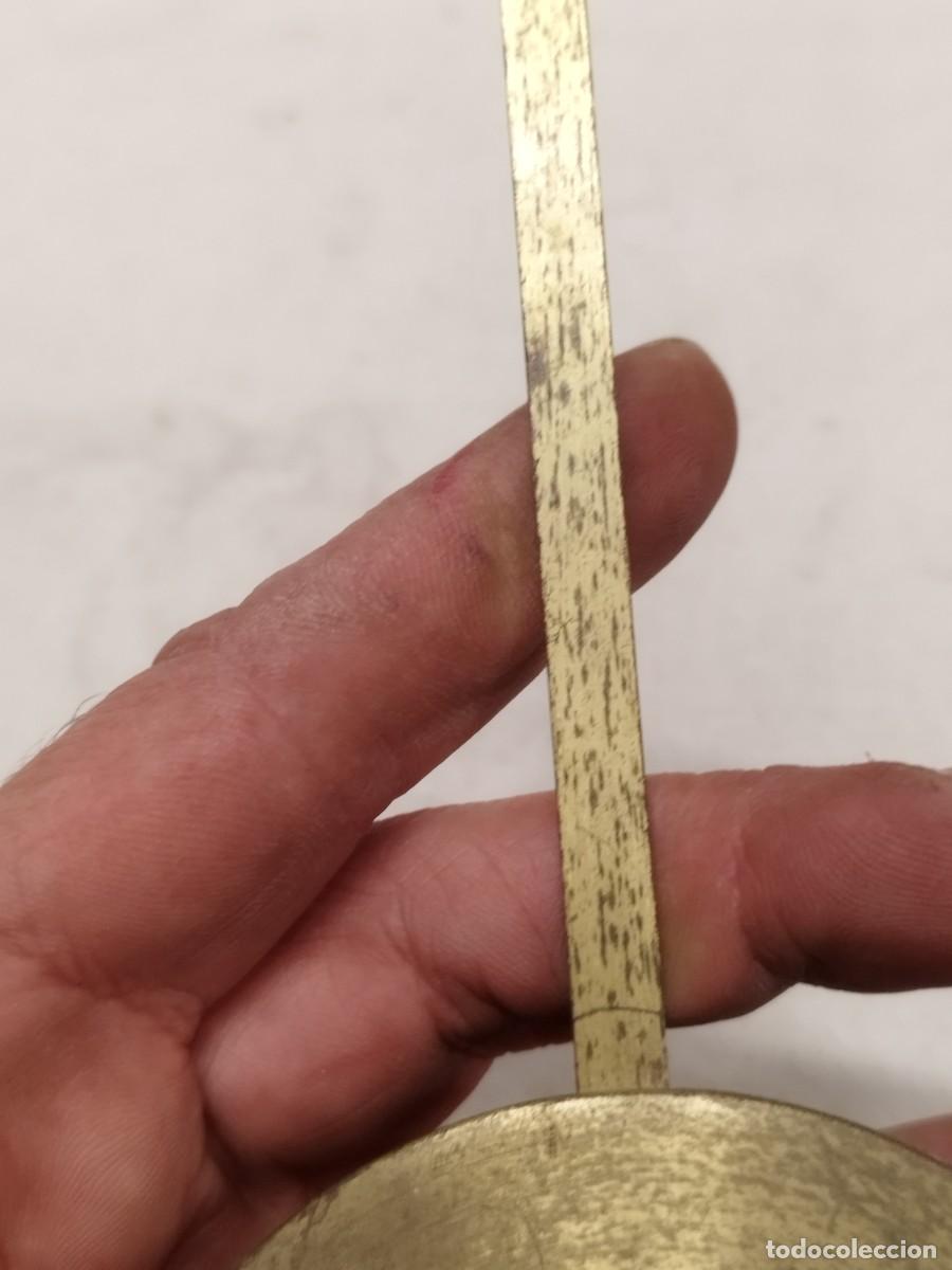 Recambios de relojes: Antiguo gran p&eacute;ndulo de reloj. - Foto 3