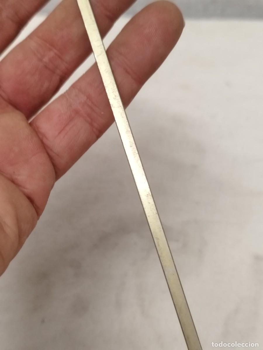 Recambios de relojes: Antigua varilla de p&eacute;ndulo de reloj. - Foto 6