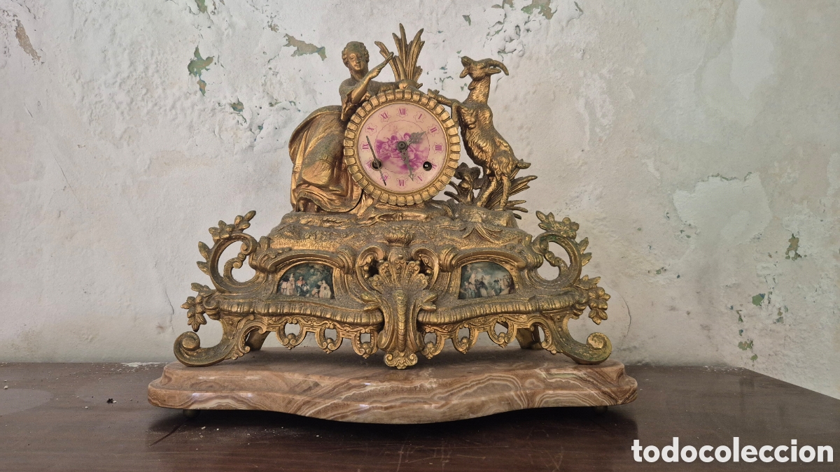 Recambios de relojes: Espectacular Reloj de Sobremesa Antiguo - Bronce y &Oacute;nix - Maquinaria Par&iacute;s - Funcionando