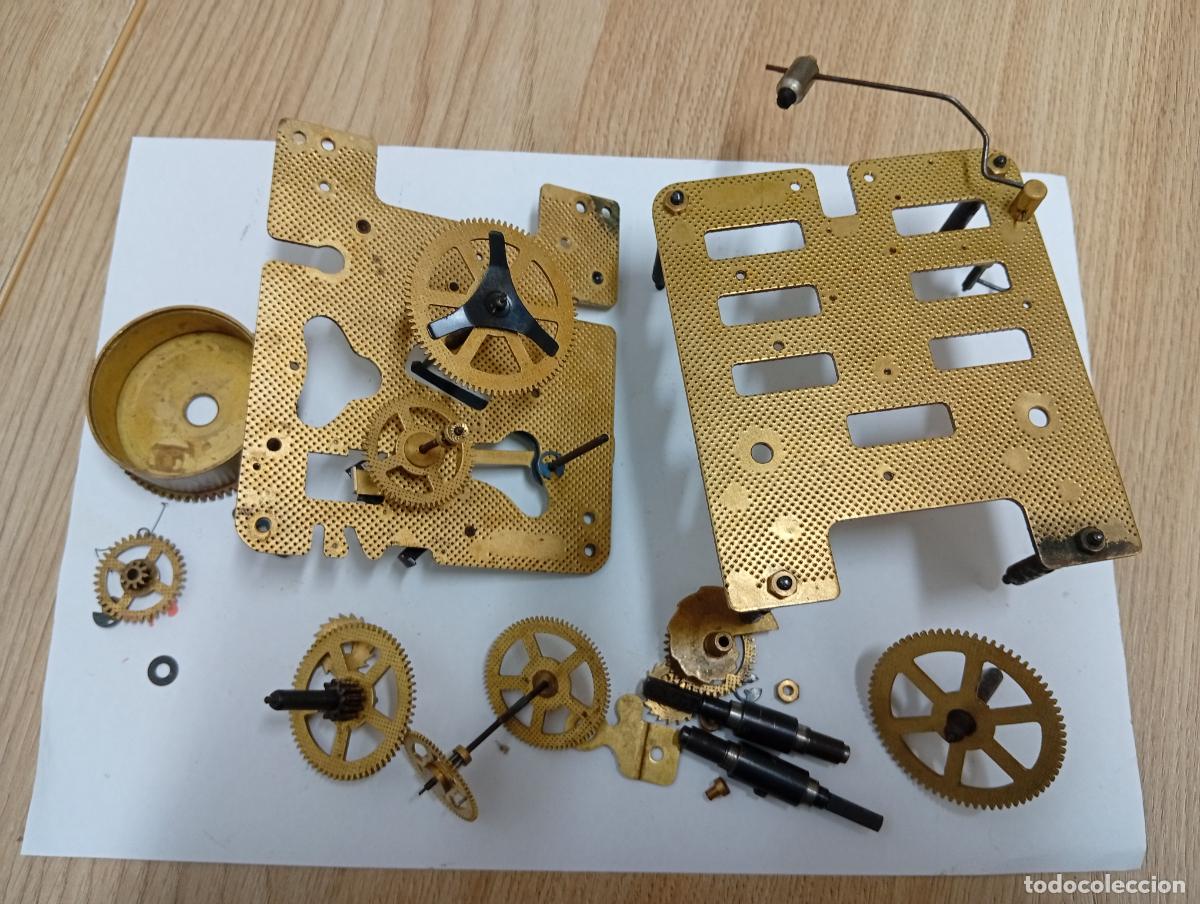 Recambios de relojes: Modelo A 2-100 restos de mecanismo. - Foto 2