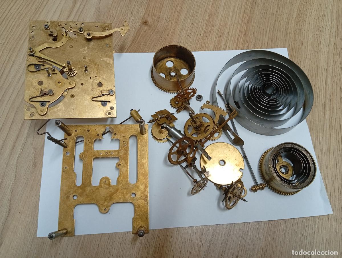 Recambios de relojes: Dos flechas, restos de mecanismo - Foto 2