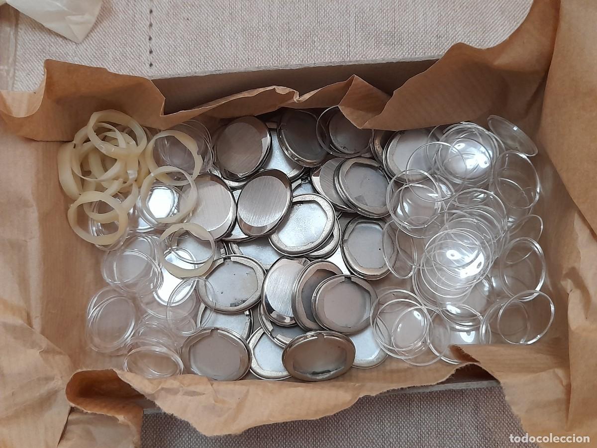 Recambios de relojes: Lote de 30 tapas y 83 cristales de relojes antiguos, NOS